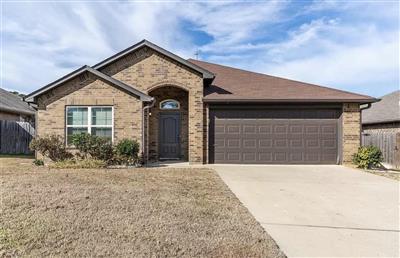 1413 Santa Cruz, Longview, TX 75601 